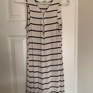 Casual daytime dress